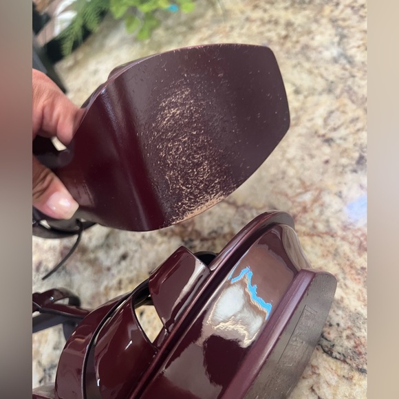 YSL Tribute, Wine Color, worn once and 100% authentic - Picture 7 of 9